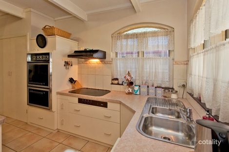 Property photo of 533 Williams Street Lavington NSW 2641