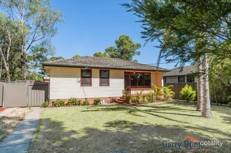 31 Derna Rd, Holsworthy, NSW 2173