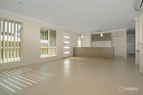Property photo of 2/10 McDowall Street Newtown QLD 4350