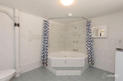 Property photo of 28 Monterra Avenue Hawks Nest NSW 2324