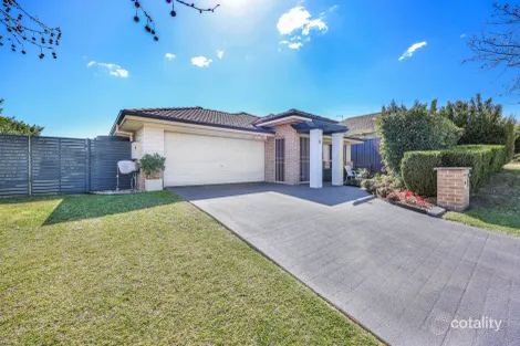 8 HENRY DANGAR DR, MUSWELLBROOK, NSW 2333