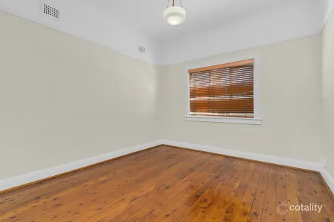 Property photo of 2/2 Croydon Avenue Croydon NSW 2132