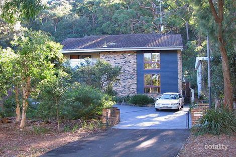 19 Pearl Beach Dr, Pearl Beach, NSW 2256