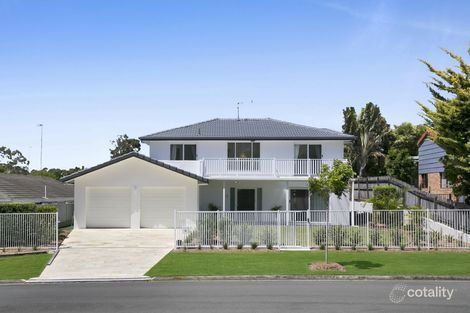 Property photo of 19 Chartwell Drive Benowa QLD 4217