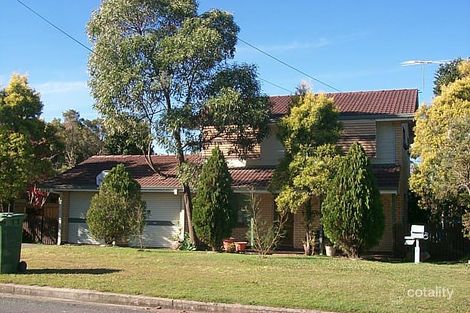 13 Lark St, Birkdale, QLD 4159