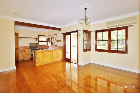 Property photo of 118 Layard Street Holland Park QLD 4121