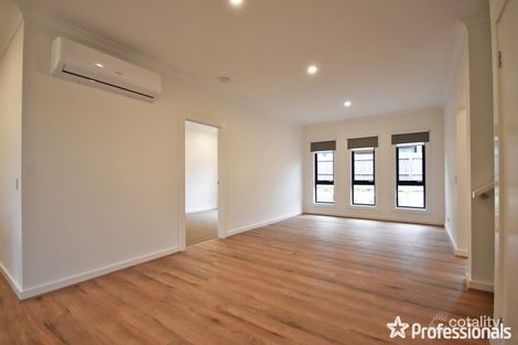 Property photo of 2/5 Stephen Crescent Croydon VIC 3136