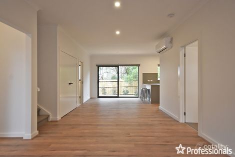 Property photo of 2/5 Stephen Crescent Croydon VIC 3136