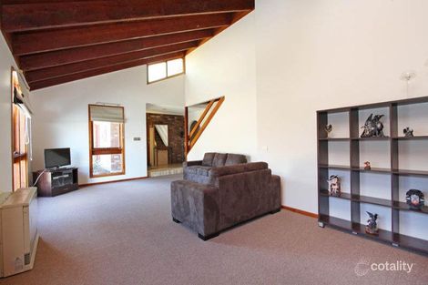 Property photo of 98 Westmelton Drive Melton West VIC 3337