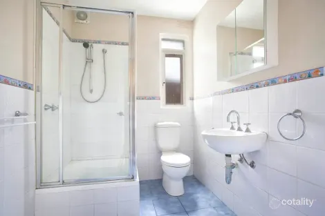 Property photo of 4/2 Rigby Avenue Carnegie VIC 3163