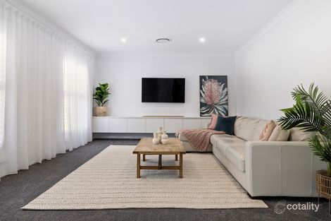 Property photo of 43 Platypus Circuit Goulburn NSW 2580