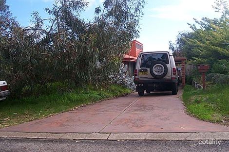 16 Lakeview Pl, Bibra Lake, WA 6163