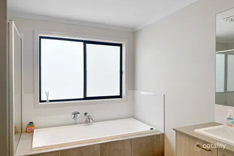 Property photo of 5 Hose Street Warrnambool VIC 3280