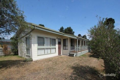 12 Ti Tree Dr, Cowes, VIC 3922