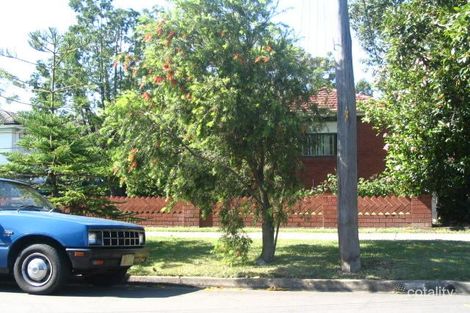 11 Robertson St, Guildford West, NSW 2161