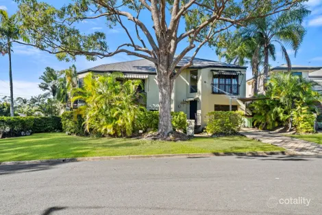 1/7 Sandown Ave, Bundall, QLD 4217