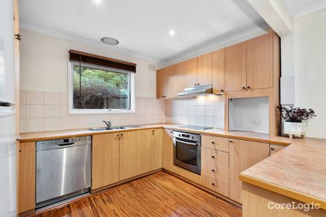 Property photo of 9 Bedford Court Endeavour Hills VIC 3802