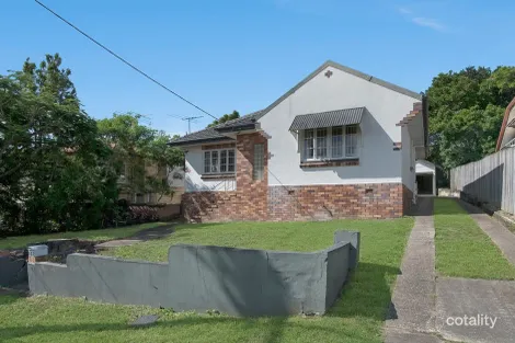 127 Lloyd St, Camp Hill, QLD 4152