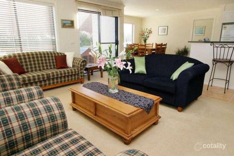 Property photo of 8 Tintagel Way Mornington VIC 3931