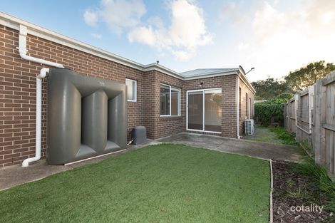 Property photo of 2/18 Cherry Avenue Altona North VIC 3025