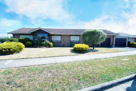 384 Forest St, Wendouree, VIC 3355