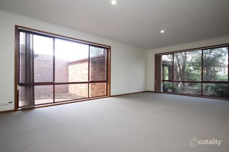 Property photo of 29 Collicott Circuit Macquarie ACT 2614