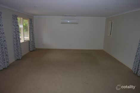 Property photo of 2 Pinson Court Williamstown SA 5351