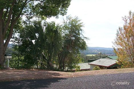 15 Cobbs Rd, Woombye, QLD 4559