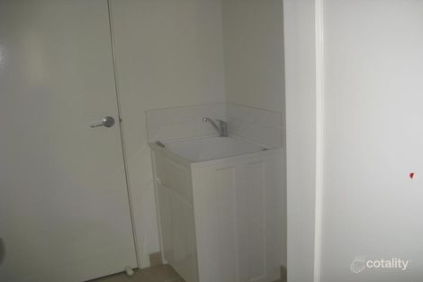 Property photo of 43/2 Centre Road Berwick VIC 3806