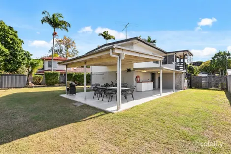 Property photo of 11 Beneke Street Chermside QLD 4032