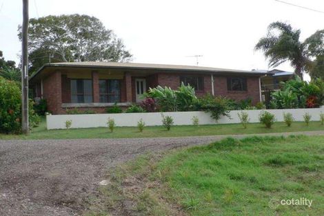 4 Ferries Tce, Sarina Beach, QLD 4737