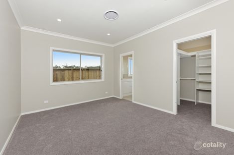 Property photo of 16 Jefferis Avenue Renwick NSW 2575