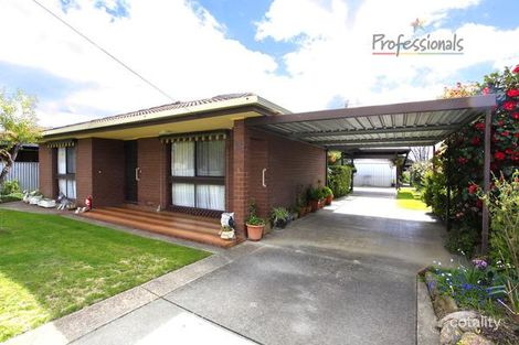 Property photo of 15 Jade Court West Wodonga VIC 3690