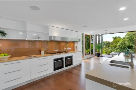 Property photo of 33 Megan Close Freshwater QLD 4870