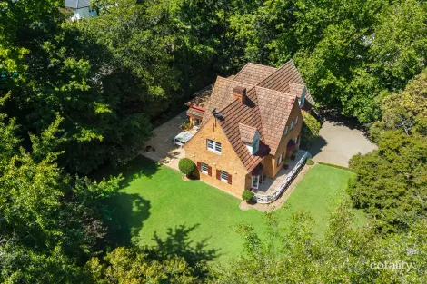 Property photo of 64 Burns Road Wahroonga NSW 2076