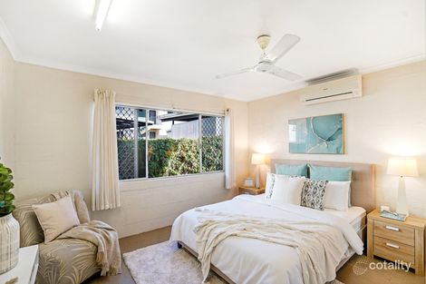 Property photo of 1/126-128 Greenslopes Street Edge Hill QLD 4870