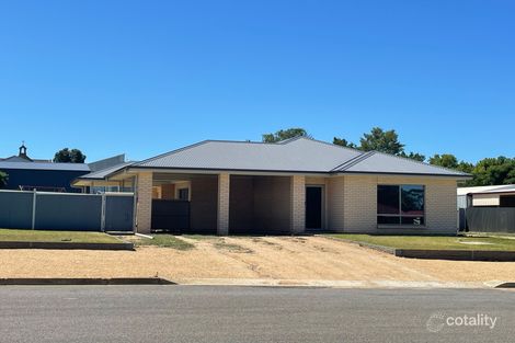 33-35 Caroline St, Maitland, SA 5573