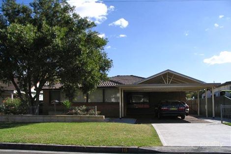 16 Lyne St, Oak Flats, NSW 2529