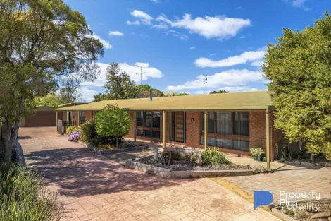 27 Edward St, Rochester, VIC 3561