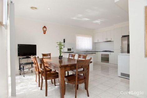 Property photo of 1/57-59 Yarcombe Crescent Craigieburn VIC 3064