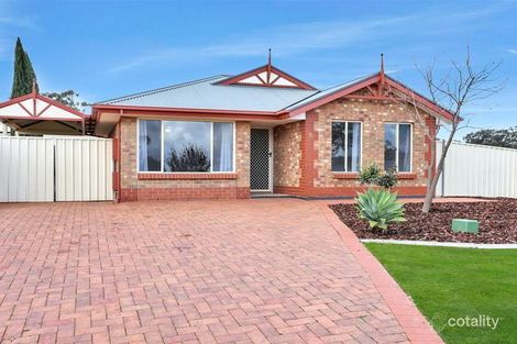 15 Creedon Cl, Evanston Park, SA 5116