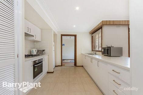 Property photo of 14 Tintern Grove St Albans VIC 3021