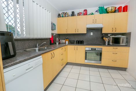 Property photo of 37 Hinkler Crescent Sunset QLD 4825
