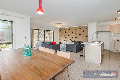 Property photo of 16 Grevillea Circuit Maidstone VIC 3012
