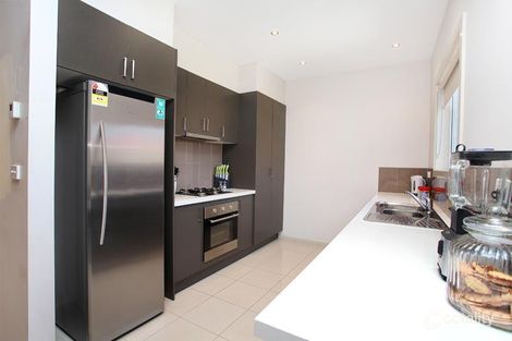 Property photo of 1/15B Rockbank Road Ardeer VIC 3022