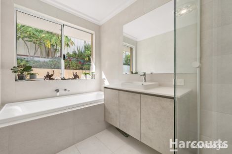 Property photo of 14 Jacana Way Halls Head WA 6210