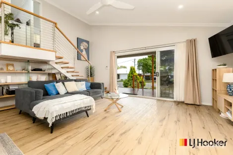 Property photo of 33 Howard Street Burrum Heads QLD 4659