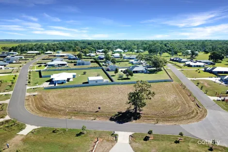 18 James Henderson Way, Gooburrum, QLD 4670