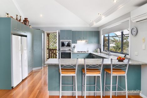 Property photo of 28 Jirramba Avenue Saratoga NSW 2251