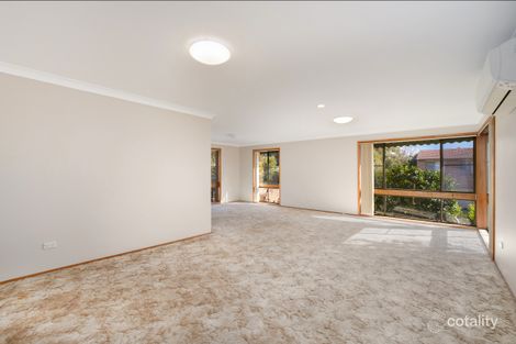 Property photo of 40 Orana Street Green Point NSW 2251